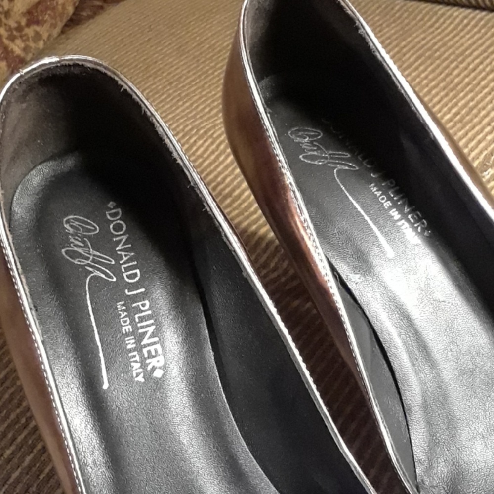 Donald J. Pliner pewter heels - Picture 7 of 8